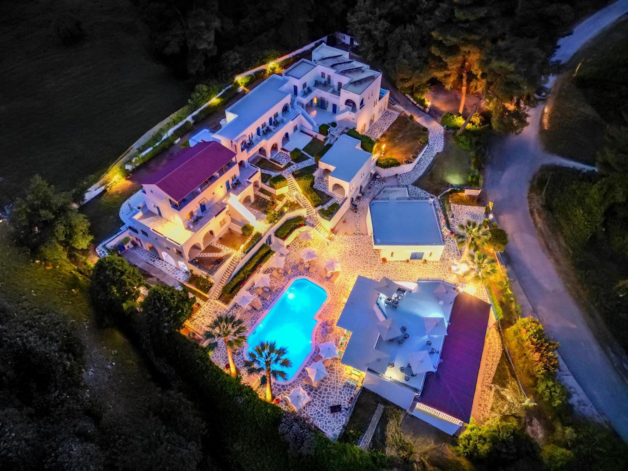 Theo Bungalows Boutique Hotel Kriopigi Eksteriør billede
